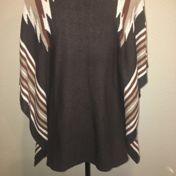 XXI Women’s Brown Poncho sz S/P - Picture 2 of 5